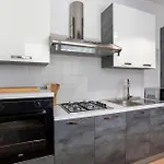 Vila Gabri 1 E 2 *