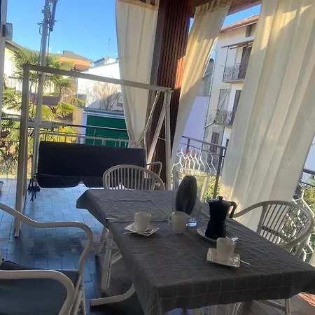 Gabri 1 E 2 Villa Arona