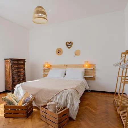 Villa Gabri 1 E 2 *